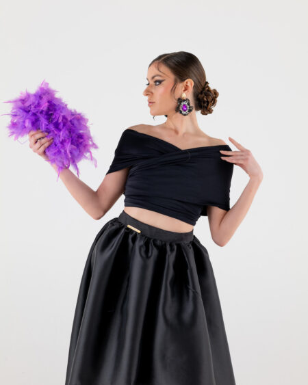 Top a fascia nero