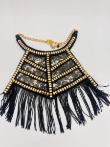 Collana fall black (2)