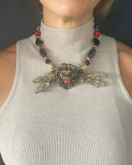 Collana Lion fly