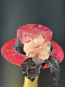 Cappello pink flower