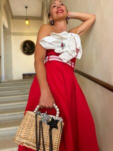 Abito rosso Elizabeth (2)